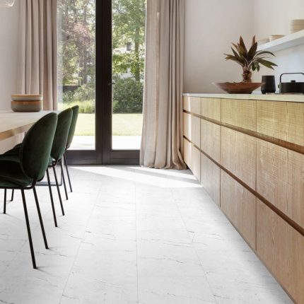 Кварц винил YORK STONE 46112 Moduleo  Lay Red Stone