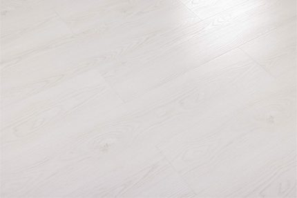 Ламинат Mostflooring Brilliant 12407 Дуб белый 33 класс 12 мм