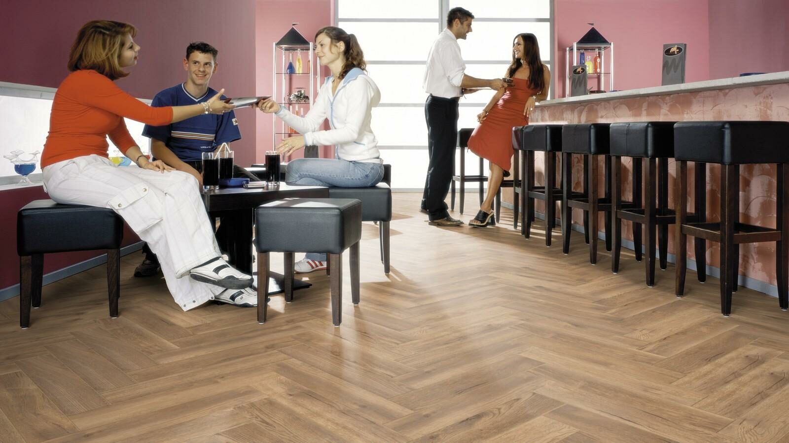 laminat_kronotex_herringbone_ab_47643.jpg