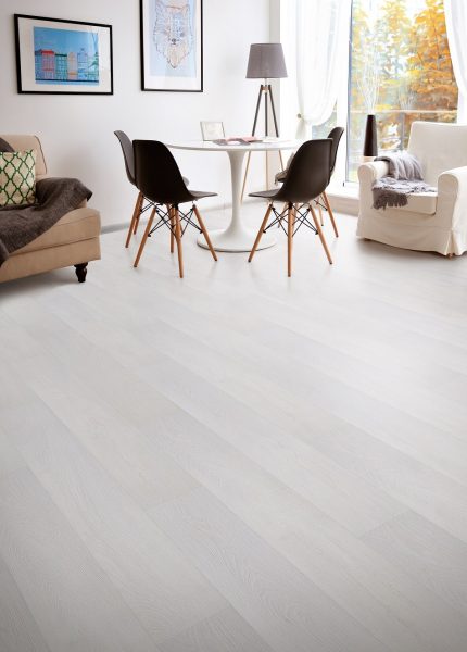 Ламинат Woodstock Дуб шервуд белый NL 1292 x 194 Tarkett